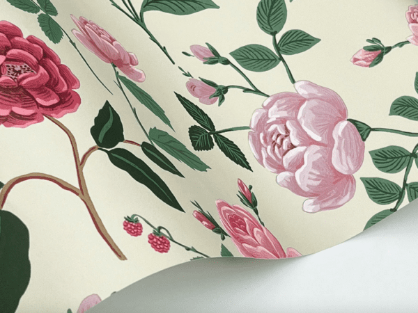 Pink roses and green leaves wallpaper.